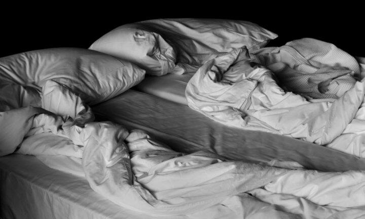 Những nguy hại sức khoẻ không ngờ khi nằm đệm cũ