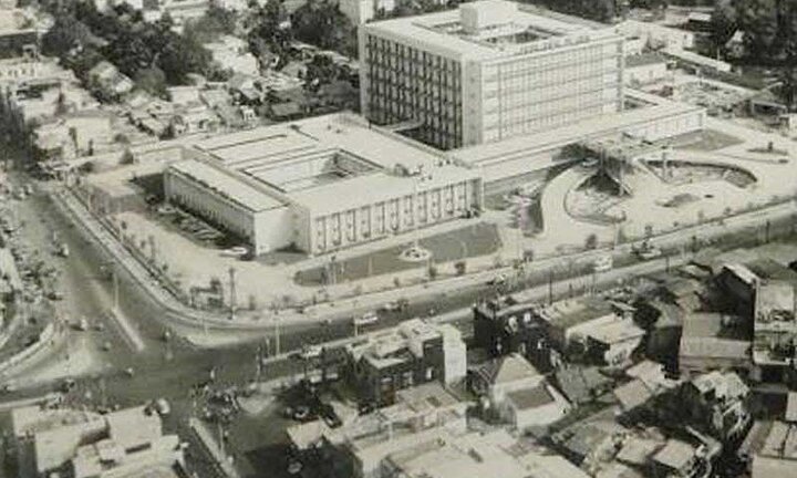 Con đường thiên lý ngang qua Sài Gòn