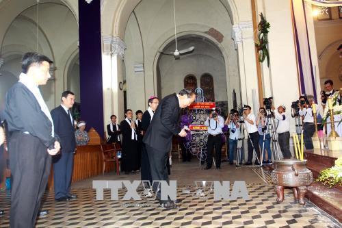 Lãnh đạo Đảng, Nhà nước viếng Tổng Giám mục Phaolô Bùi Văn Đọc