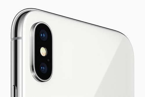 Apple bị tố sao chép công nghệ camera kép trên iPhone X