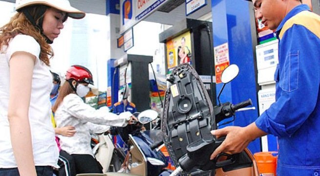 Giá xăng dầu hôm nay 22/6 giảm lần đầu sau 4 tháng