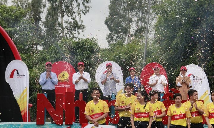 Khởi công cầu Dr Thanh – Lung Sen Dưới, Tân Hiệp Phát tiếp tục kết nối Cù lao Giêng