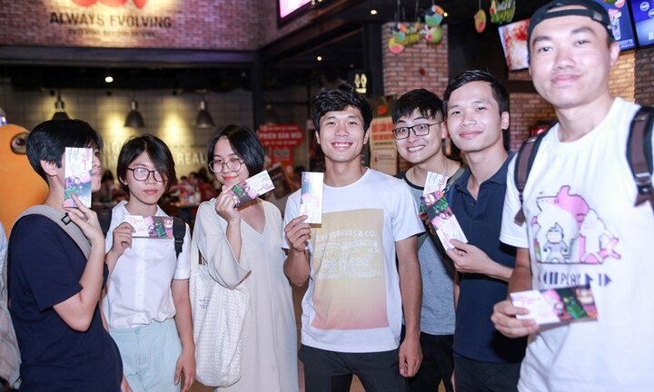 Monta chinh phục khán giả Hà Nội ngay lần đầu ra mắt