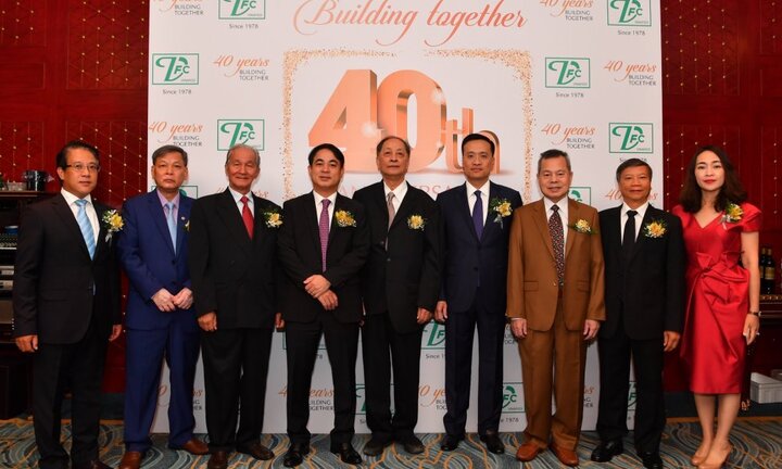 Công ty Tài chính Việt Nam tại Hồng Kông kỷ niệm 40 năm thành lập