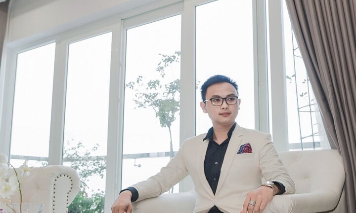 Ấn tượng với căn hộ sang trọng, đẳng cấp của doanh nhân trẻ Leo Cường