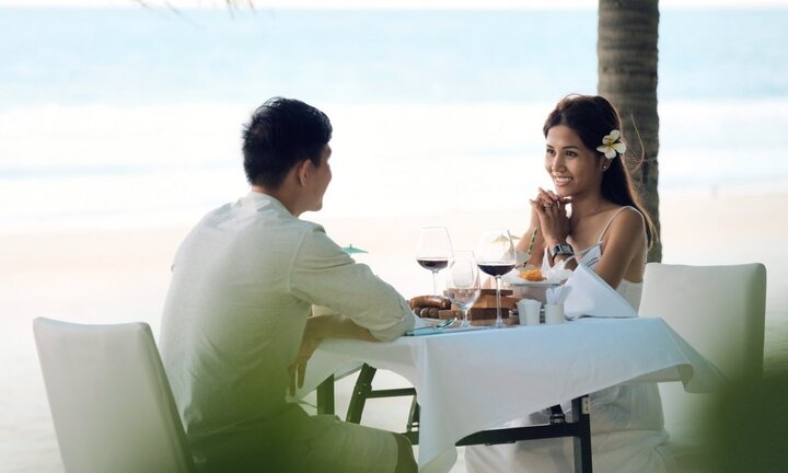 Tiệc cuối năm độc đáo tại 'Khu nghỉ dưỡng biển sang trọng nhất thế giới dành cho gia đình'