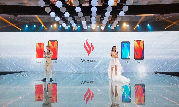 Vingroup công bố 4 mẫu điện thoại Vsmart đầu tiên