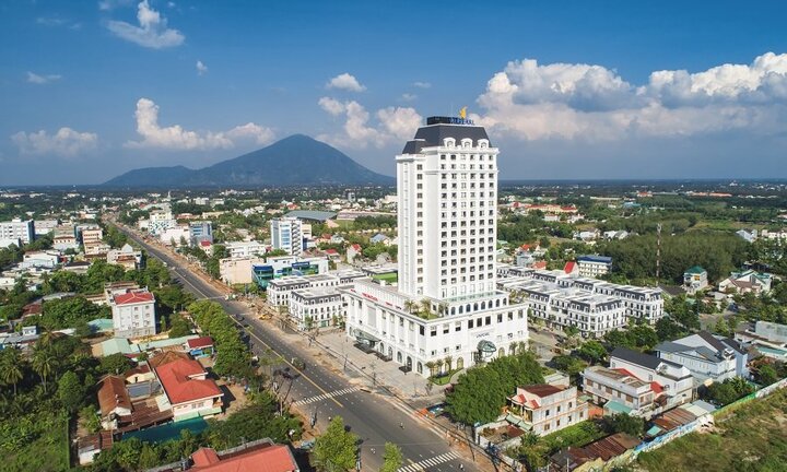 Đẳng cấp 5 sao độc nhất của khách sạn Vinpearl Hotel vừa khai trương tại Tây Ninh