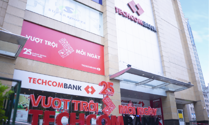Lợi nhuận trước thuế đạt 10.661 tỷ VND, Techcombank vượt chỉ tiêu kinh doanh năm 2018