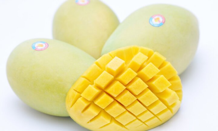 Đặc sản bưởi da xanh và xoài cát Hòa Lộc lên chuyến bay của Vietnam Airlines