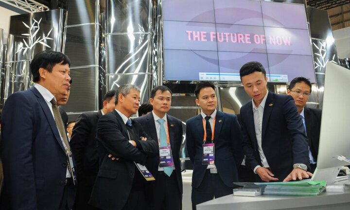 Thứ trưởng Bộ TT&TT Nguyễn Thành Hưng: 'Viettel đang thể hiện mình là một nhà mạng đáp ứng được các xu thế tương lai'