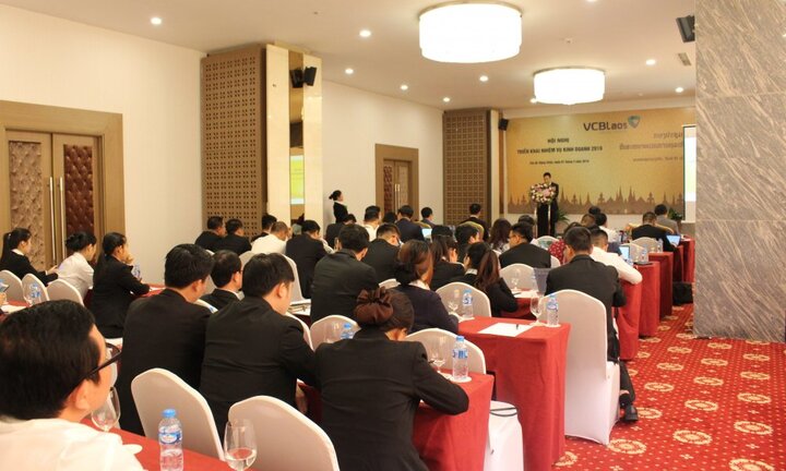 Vietcombank Lào tổ chức Hội nghị triển khai nhiệm vụ kinh doanh năm 20