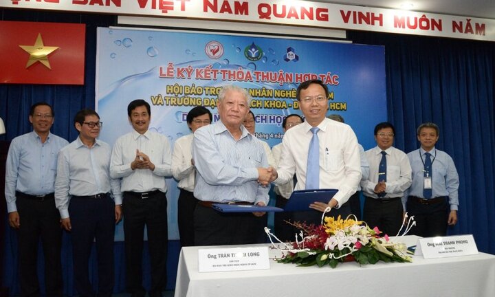 Thêm nhiều sự chung tay, thêm nhiều nguồn 'nước sạch học đường' đến với trẻ em vùng khó khăn