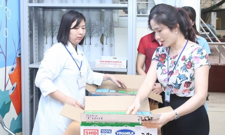 Sữa học đường Hà Nội: Quyết liệt làm tốt từ những ngày đầu triển khai