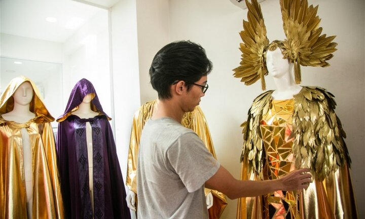 Trang phục cho show nghệ thuật Vũ Hội Ánh Dương được làm cầu kỳ ra sao?