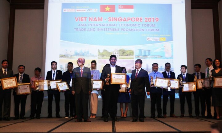 Tập đoàn Tân Á Đại Thành đạt danh hiệu Top 10 doanh nghiệp tiêu biểu Asia 2019