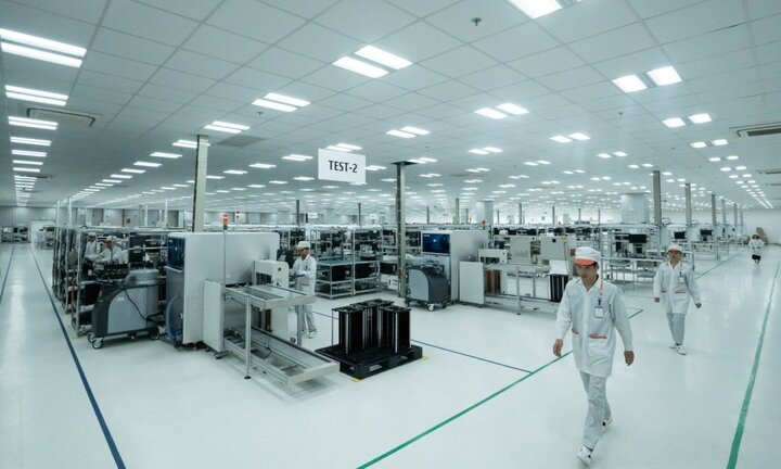 Vingroup động thổ nhà máy điện thoại thông minh công suất 125 triệu máy/năm