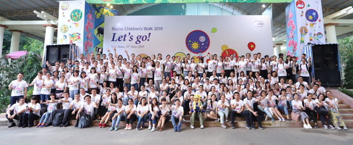 Roche Children’s Walk, 16 năm đồng hành cùng trẻ em có hoàn cảnh khó khăn trên khắp thế giới