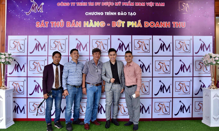 Make Up 5AC tổ chức hội thảo nâng cao kỹ năng kinh doanh online