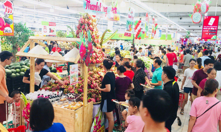 Người dân Thủ đô Hà Nội hào hứng với 'Tuần lễ thanh long – Bình Thuận'