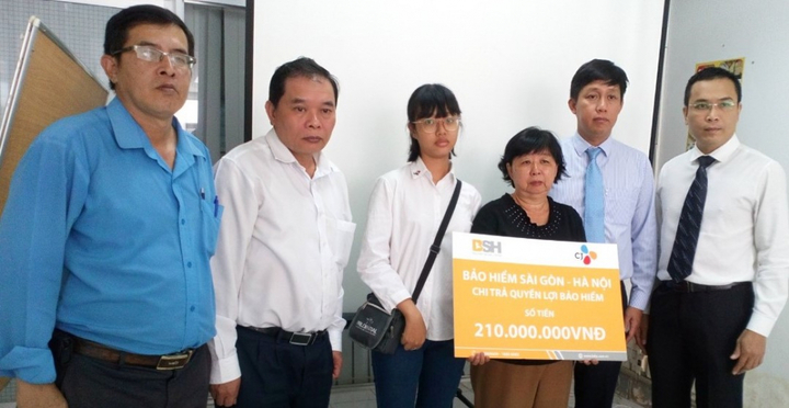 BSH chi trả quyền lợi bảo hiểm sức khỏe BSH Care trị giá 210 triệu đồng