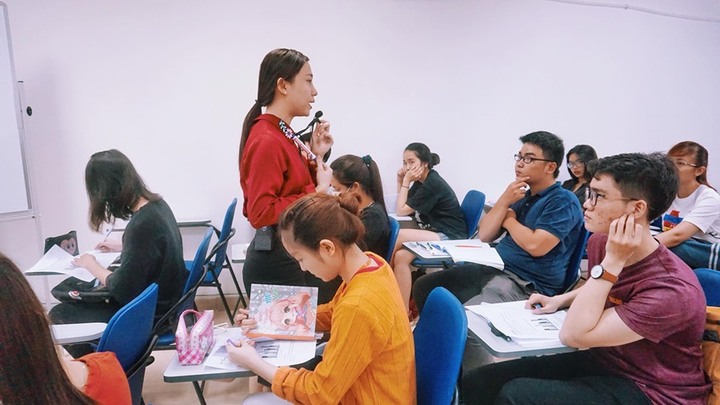 Ứng dụng công nghệ trong giảng dạy tiếng Anh, giảm áp lực giáo viên