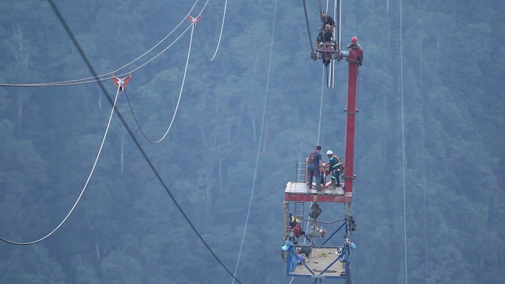 Công trình thế kỷ cáp treo Fansipan: Chuyện chưa kể về ‘những người mang hồn cáp’