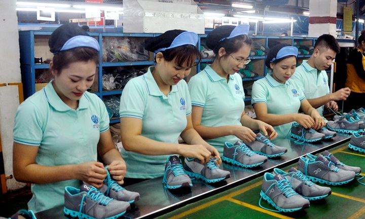 Xác định đúng mốc tuổi nghỉ hưu: Lời giải cho 'bài toán' khó