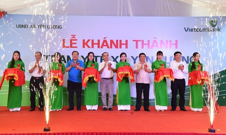 Khánh thành Trạm y tế xã Yên Lương, Phú Thọ do Vietcombank tài trợ 2 tỷ đồng
