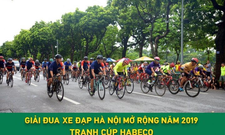 Hà Nội rực rỡ chào đón Giải đua xe đạp Hà Nội mở rộng 2019 tranh cúp Habeco