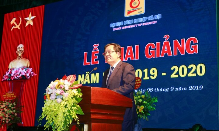 Đại học Công nghiệp Hà Nội tưng bừng khai giảng năm học 2019 - 2020