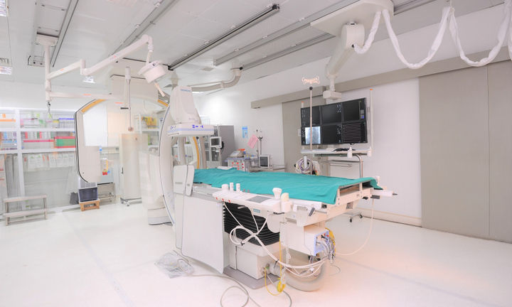 Thoát cơn đau thắt ngực bằng phẫu thuật bắc cầu chủ vành