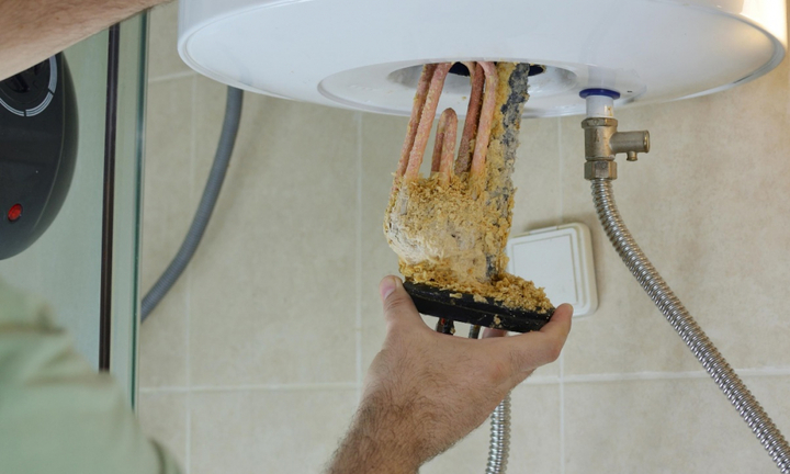 Bảo dưỡng bình nước nóng miễn phí cùng Tân Á Đại Thành