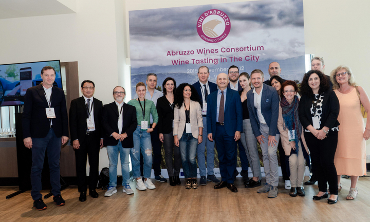 Cảm nhận hương vị nước Ý thông qua rượu vang xứ Abruzzo