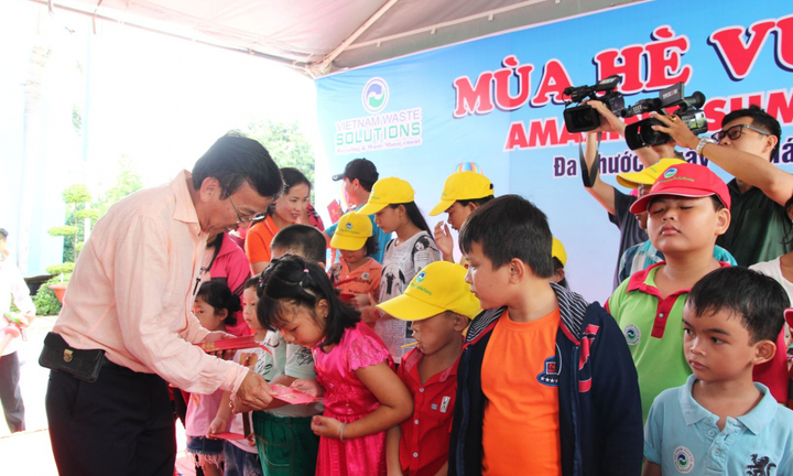 VWS tổ chức chương trình ý nghĩa cho con em công nhân