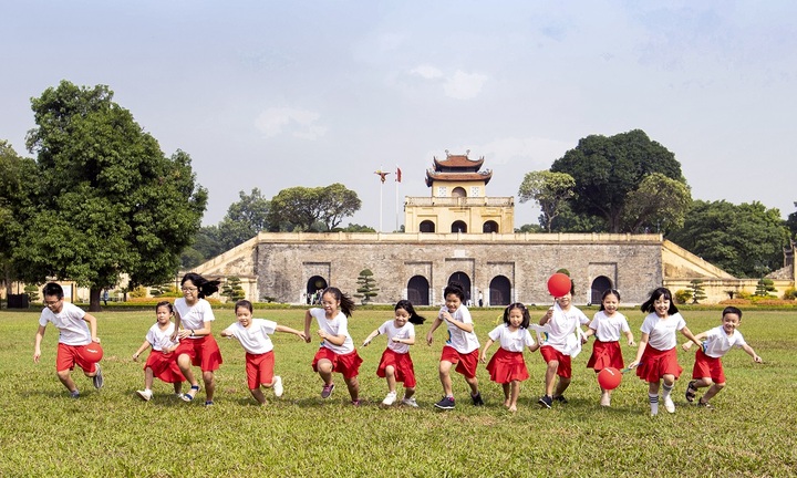 Lựa chọn nào để con trẻ được học tiếng Anh bình đẳng?