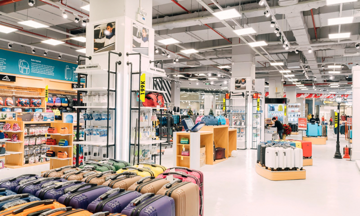 LUG chính thức đạt 65 cửa hàng toàn quốc, từng bước 'thống trị' ngành hàng hành lý