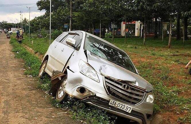 Vì sao không khởi tố vụ án trung tá công an tông chết người ở Đắk Nông