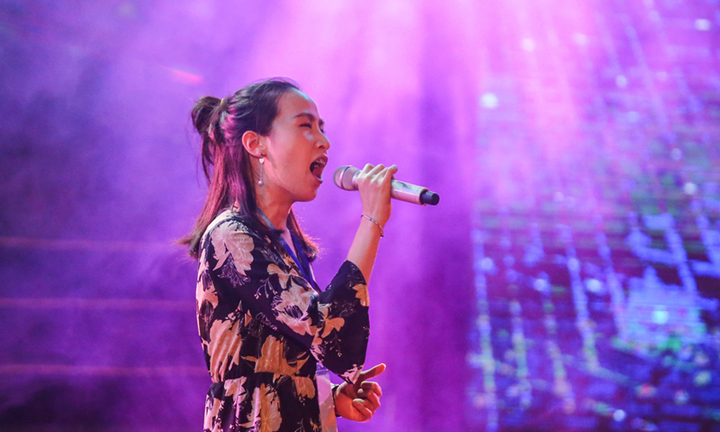 Thí sinh cuộc thi 'Tiếng hát ASEAN+3' nỗ lực chuẩn bị cho đêm bán kết