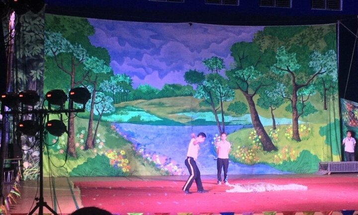 Đoàn xiếc 'treo đầu dê, bán thịt chó' ở TP.HCM khiến khán giả nhí thất vọng