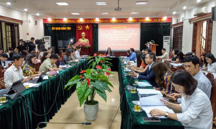 166 học sinh, sinh viên dân tộc thiểu số được tuyên dương