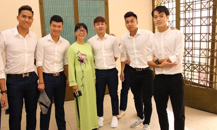 Ngôi trường các cầu thủ đội tuyển Việt Nam theo học có gì đặc biệt?