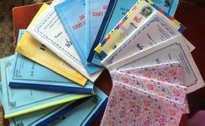 Bộ Giáo dục và Đào tạo yêu cầu không quy định thêm hồ sơ, sổ sách cho giáo viên