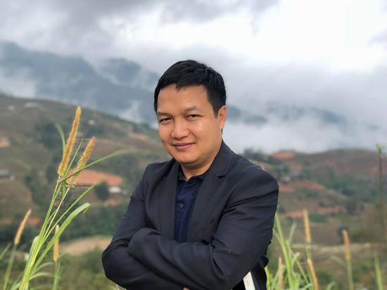 Chàng trai startup công nghệ 8X kể tuổi thơ phải bấm chân xuống đường để khỏi trượt ngã