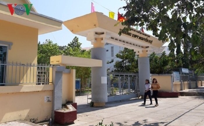 Bình Thuận hoãn thi môn Văn lớp 12 do lộ đề