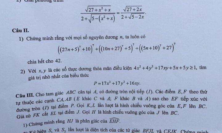 Đề thi Toán vào lớp 10 chuyên Khoa học Tự nhiên Hà Nội