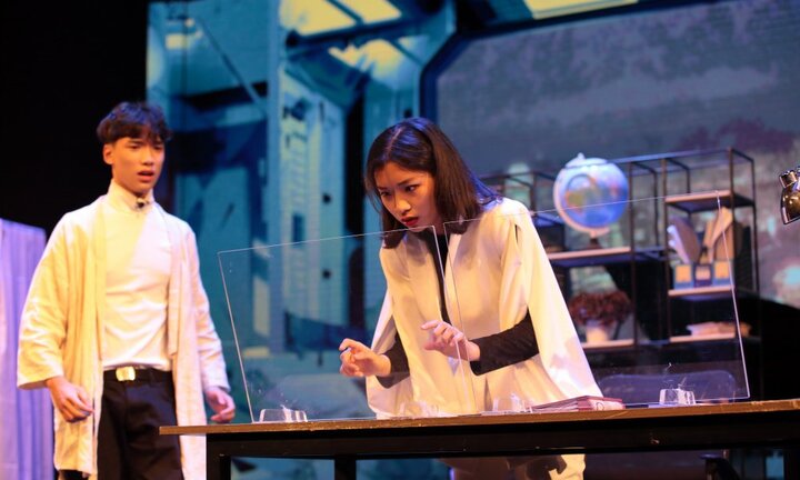 Học sinh trường Ams gửi gắm triết lý sống hạnh phúc qua vở nhạc kịch đầy màu sắc