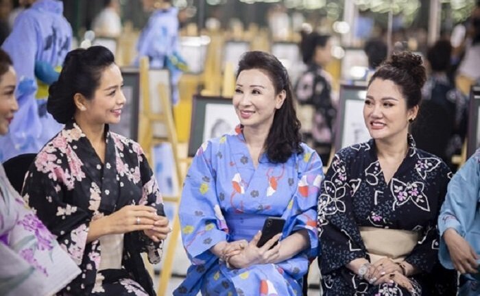 Hoa hậu Vũ Thúy Nga hội ngộ dàn người đẹp trong đêm Giao lưu văn hoá Nhật Bản