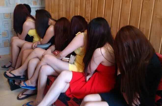 Gái mại dâm Sài Gòn ra nước ngoài 'đi khách'