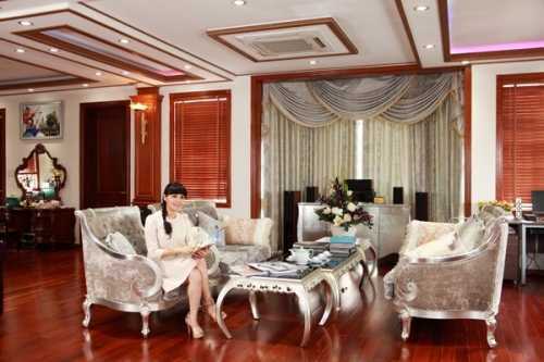 Choáng ngợp với dinh thự trăm tỷ của ca sĩ Trang Nhung